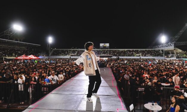 Rotundo éxito de Bruno Caleb el cantautor reynosense que abrió concierto de Natanael Cano