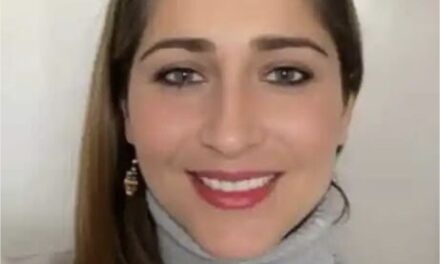 COLUMNA ROSA, SÓLO PARA MUJERES