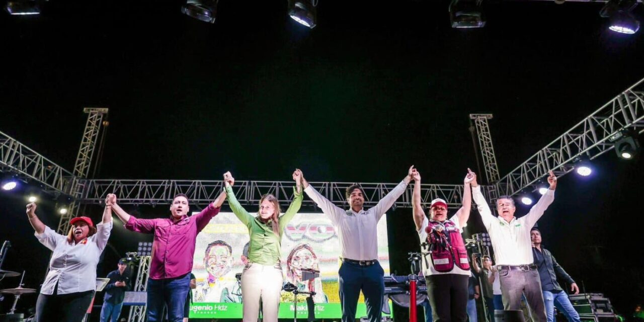 Con más de 8,500 asistentes Carlos Peña Ortiz, acompañado de Maki Ortiz, celebra su segundo cierre de campaña