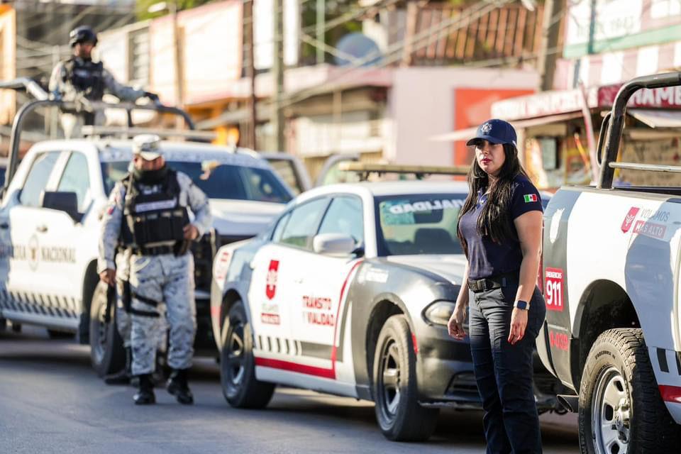 TRABAJA EN EQUIPO LA DIRECCIÓN DE TRANSITO Y VIALIDAD CON LAS FUERZAS FEDERALES PARA SALVAGUARDAR LA INTEGRIDAD DE LOS CIUDADANOS
