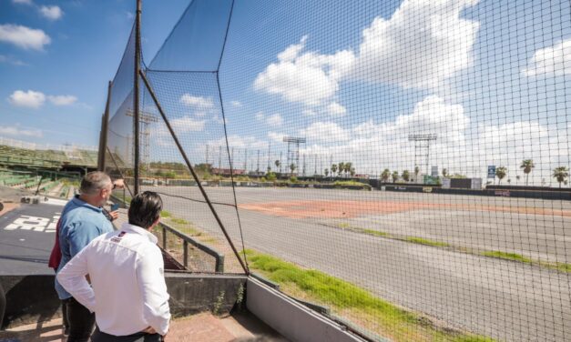 ALCALDE CPO SUPERVISA LOS AVANCES DE LA REMODELACIÓN DELPARQUE DE BEISBOL