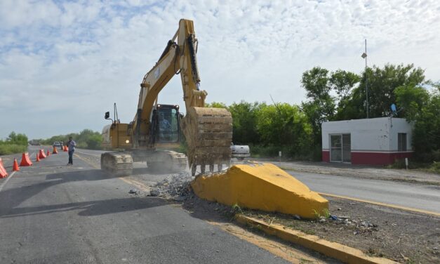 Brinda Gobierno de Carlos Peña Ortiz seguridad vial en el kilómetro 26 hacia San Fernando