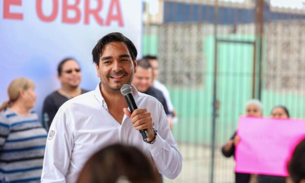 Construye Gobierno de Carlos Peña Ortiz nueva plaza pública en Jarachina Sur