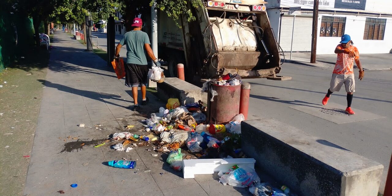 EXHORTA EL GOBIERNO DE REYNOSA A LOS COMERCIOS DE LA ZONA CENTRO AL MANEJO ADECUADO DE LA BASURA