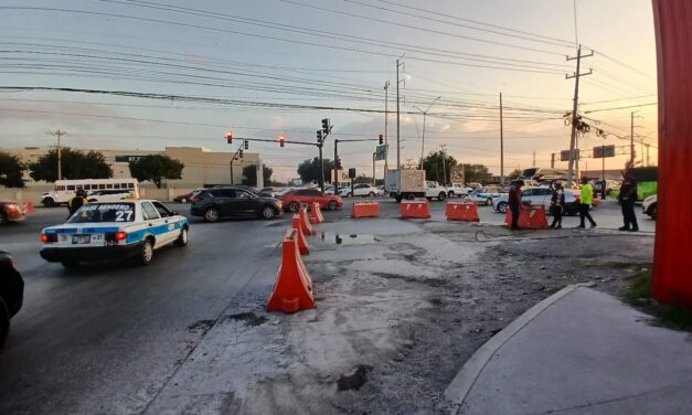 EXHORTA EL MUNICIPIO A LOS AUTOMOVILISTAS A RESPETAR LAS ÁREAS DE TRABAJO DE LAS CUADRILLAS