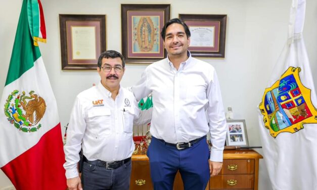 RECORRE EL RECTOR DE LA UAT EL CENTRO HISTÓRICO DE REYNOSA