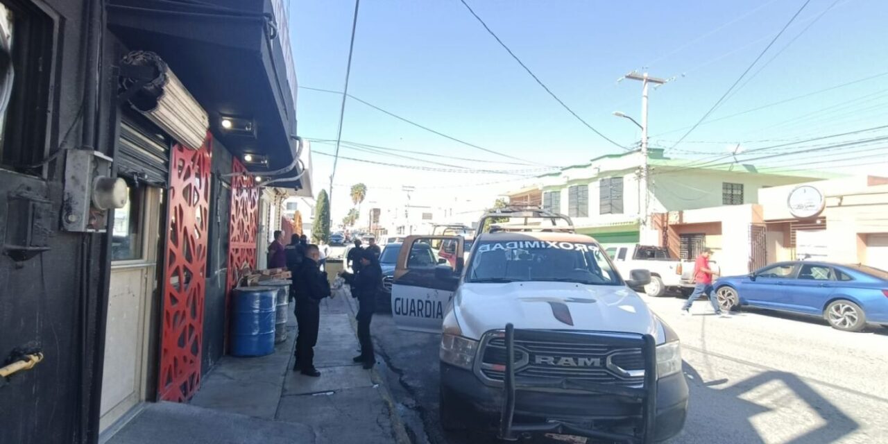 LA POLICÍA DE PROXIMIDAD DETIENE A UN ASALTANTE EN LAS FUENTES