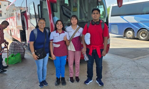 VIAJAN SELECCIONADOS DE AJEDREZ AL MACROREGIONAL EN CHIUAHUA