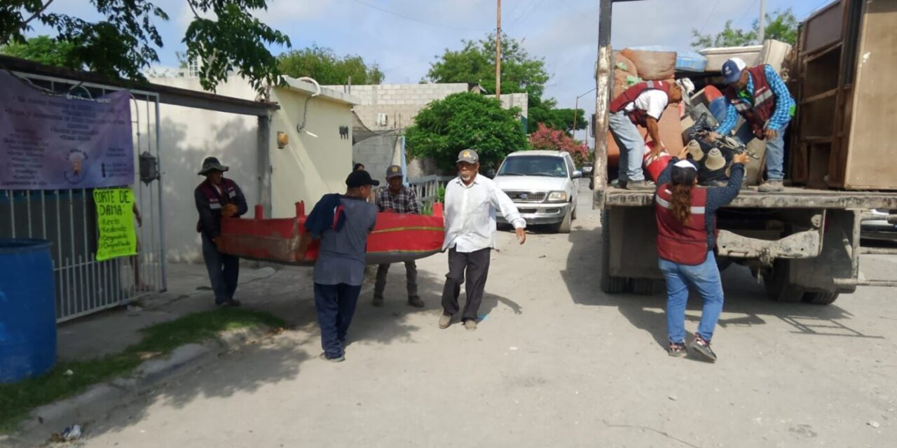 IMPORTANTE POYO DE LAS FAMILIAS EN LA DESCACHARRIZACIÓN Y LIMPIEZA DE REYNOSA