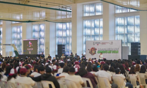 EL GOBIERNO DE REYNOSA FESTEJA A MÁS DE 3 MIL ESTUDIANTES