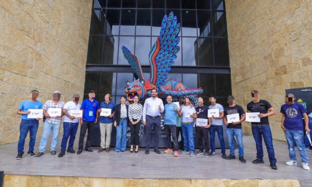 EGRESÓ LA RPIMERA GENERACIÓN DEL PROGRAMA “TAZO DORADO” EN REYNOSA