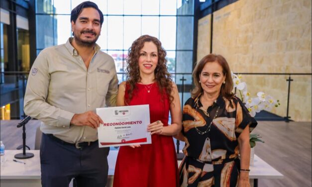 PRESENTAN EN REYNOSA LA OBRA LITERARIA EL OLOR DE LAS ORQUIDEAS, DE MARIANA GARCÍA LUNA
