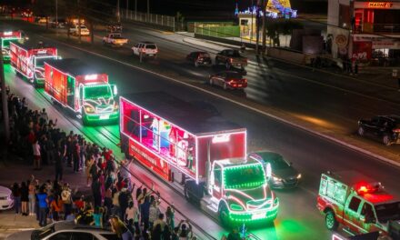 REYNOSA VIVIÓ UNA NOCHE DE ILUSIÓN Y UNIDAD CON EL DESFILE NAVIDEÑO 2025
