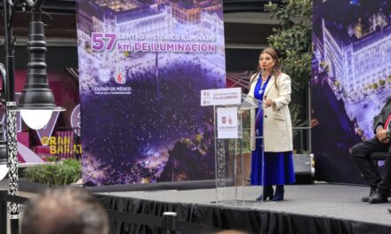 ANUNCIA CLARA BRUGADA PROGRAMA DE ILUMINACIÓN PARA EL FLORECIMIENTO DEL CENTRO HISTÓRICO; CONTEMPLA INTERVENCIÓN DE 57 KMS DE CALLES Y 15 EDIFICIOS