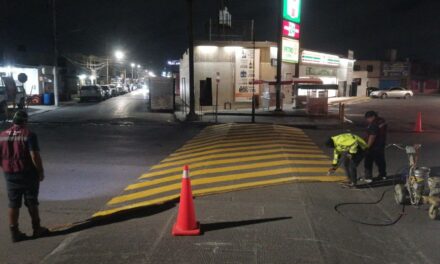 Cuadrillas municipales refuerzan labores nocturnas con medidas preventivas en Reynosa