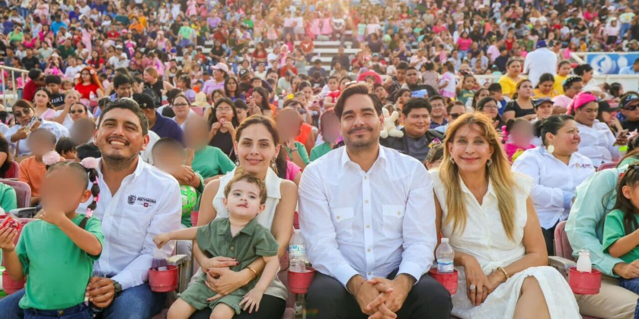 MÁS DE 15 MIL PERSONAS CELEBRAN EL DÍA DEL NIÑO CON SHOW DE LULI PAMPÍN EN REYNOSA