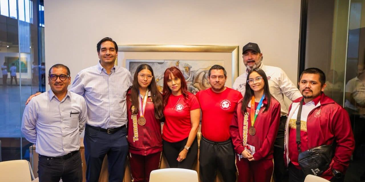 RECONOCE EL GOBIERNO MUNICIPAL A DEPORTISTAS REYNOSENSES POR SU DESTACADA PARTICIPACIÓN EN OLIMPIADA NACIONAL