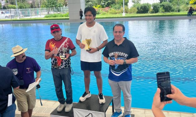 CARLOS PEÑA ORTIZ RECONOCE DESTACADA ACTUACIÓN DE DRAGONES SWIMMING CLUB IMD EN CIUDAD VICTORIA