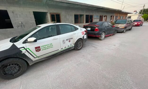 VIGILA MEDIO AMBIENTE VEHÍCULOS ABANDONADOS EN LA VÍA PÚBLICA