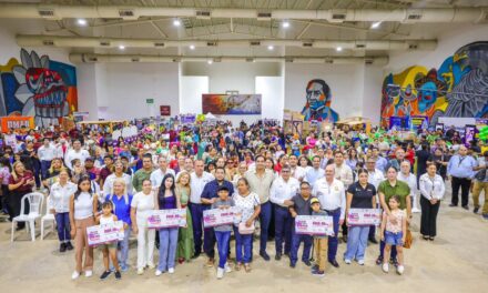 DESCUENTOS Y VALES DE APOYO ALIGERAN EL GASTO FAMILIAR CON LA FERIA DEL REGRESO A CLASES EN REYNOSA